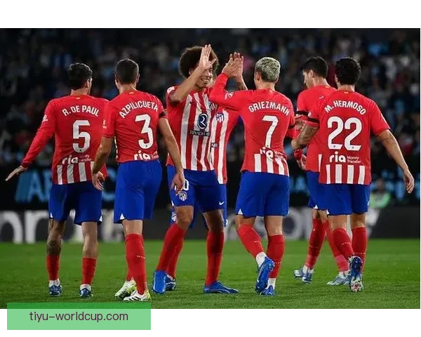 埃迪豪赞沃尔特马德中场表现稳健